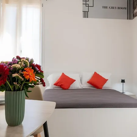 Guesthost - Casa Perni Apartment *