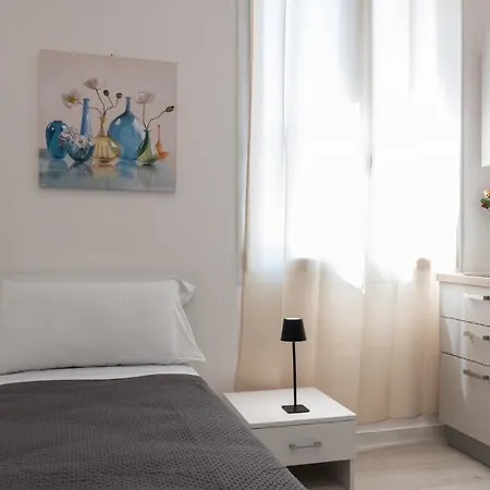 Guesthost - Casa Perni Apartment