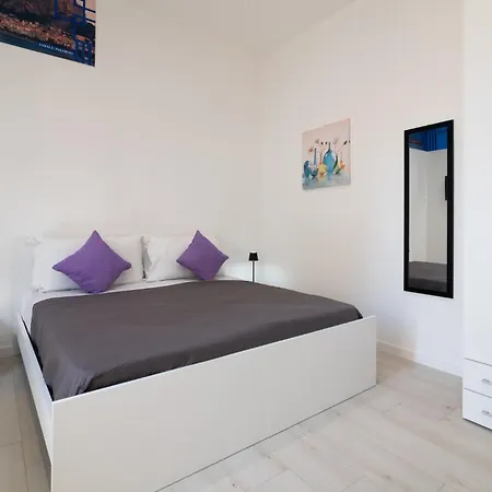 Guesthost - Casa Perni Apartment *
